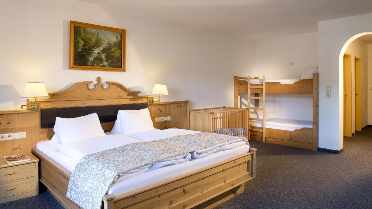 Hotel Wiesenegg Аурах бай Кицбюел Екстериор снимка