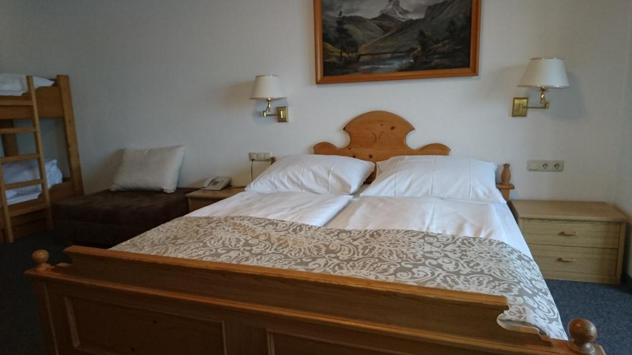 Hotel Wiesenegg Аурах бай Кицбюел Екстериор снимка